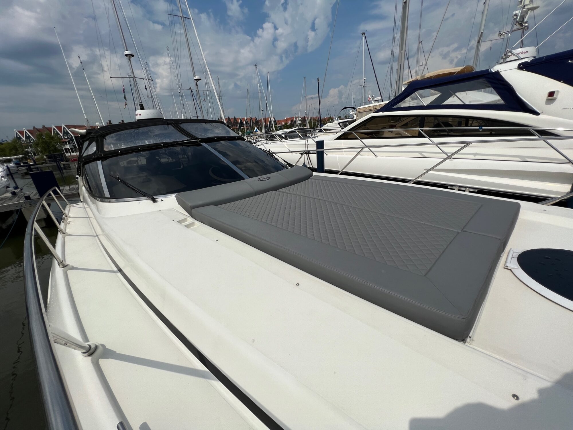 Sunseeker Camarque 47 Cabrio — foto 39 van 48