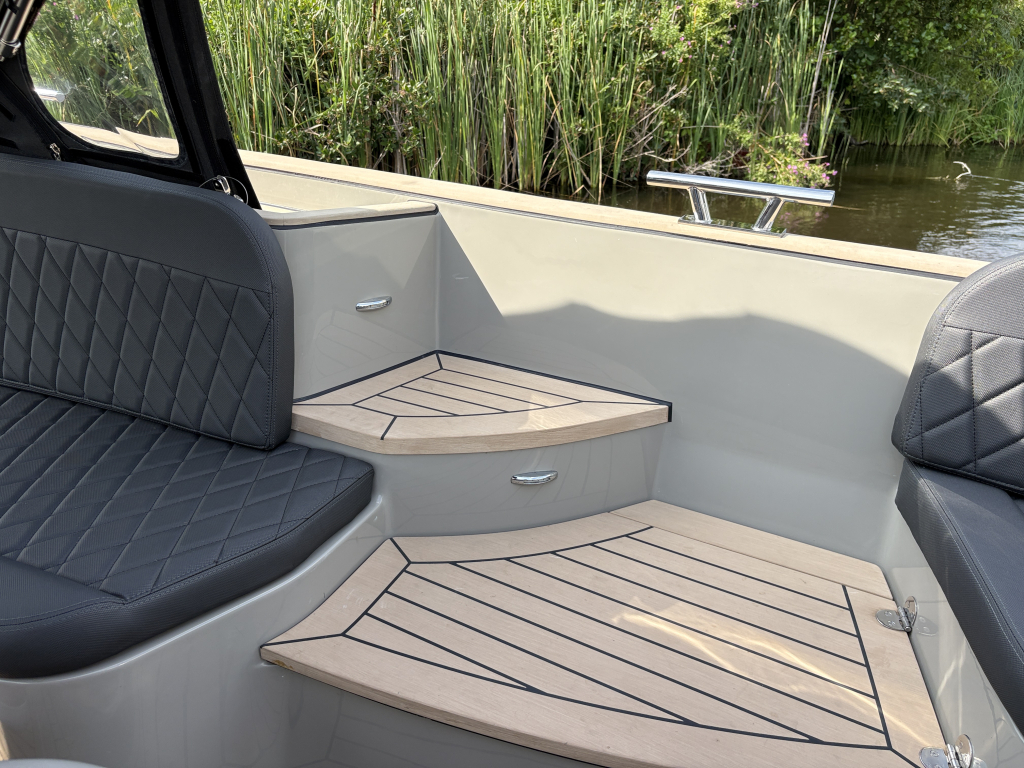 Waterspoor 777 Aviator – 2025 | Yanmar 195 PK — foto 11 van 24
