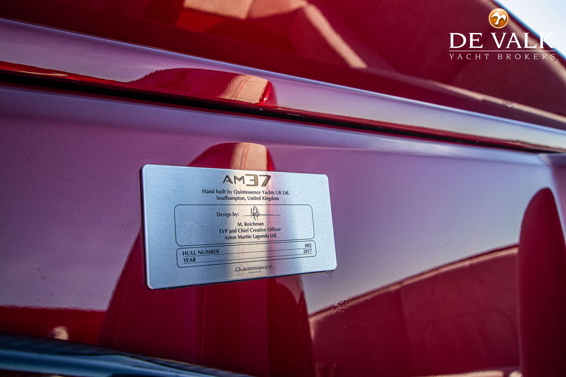 Aston Martin AM37 — foto 39 van 43