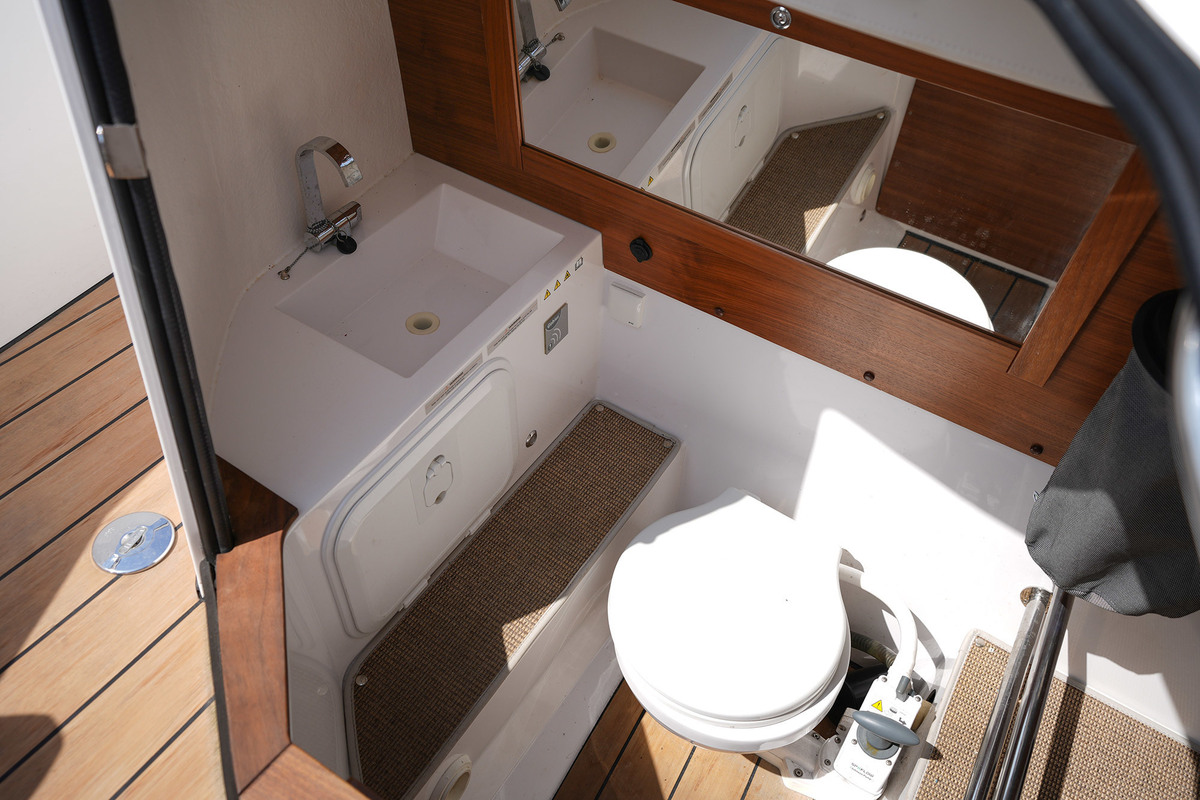 Axopar 28 Cabin — foto 19 van 50