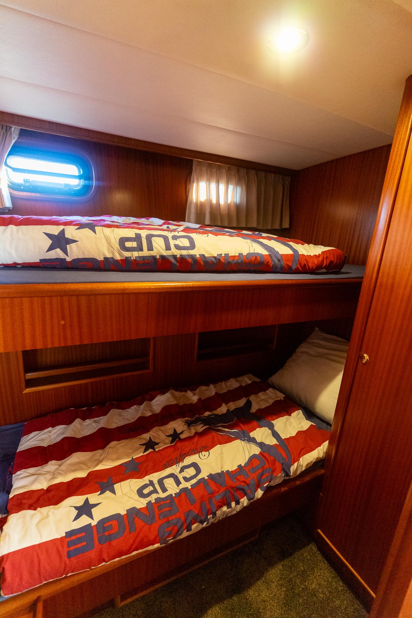 Valkkruiser Voyager 1550 — foto 29 van 45