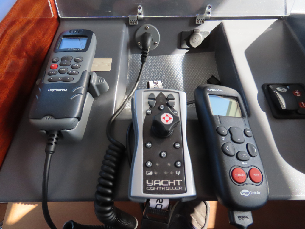 Sealine  F42 — foto 12 van 56