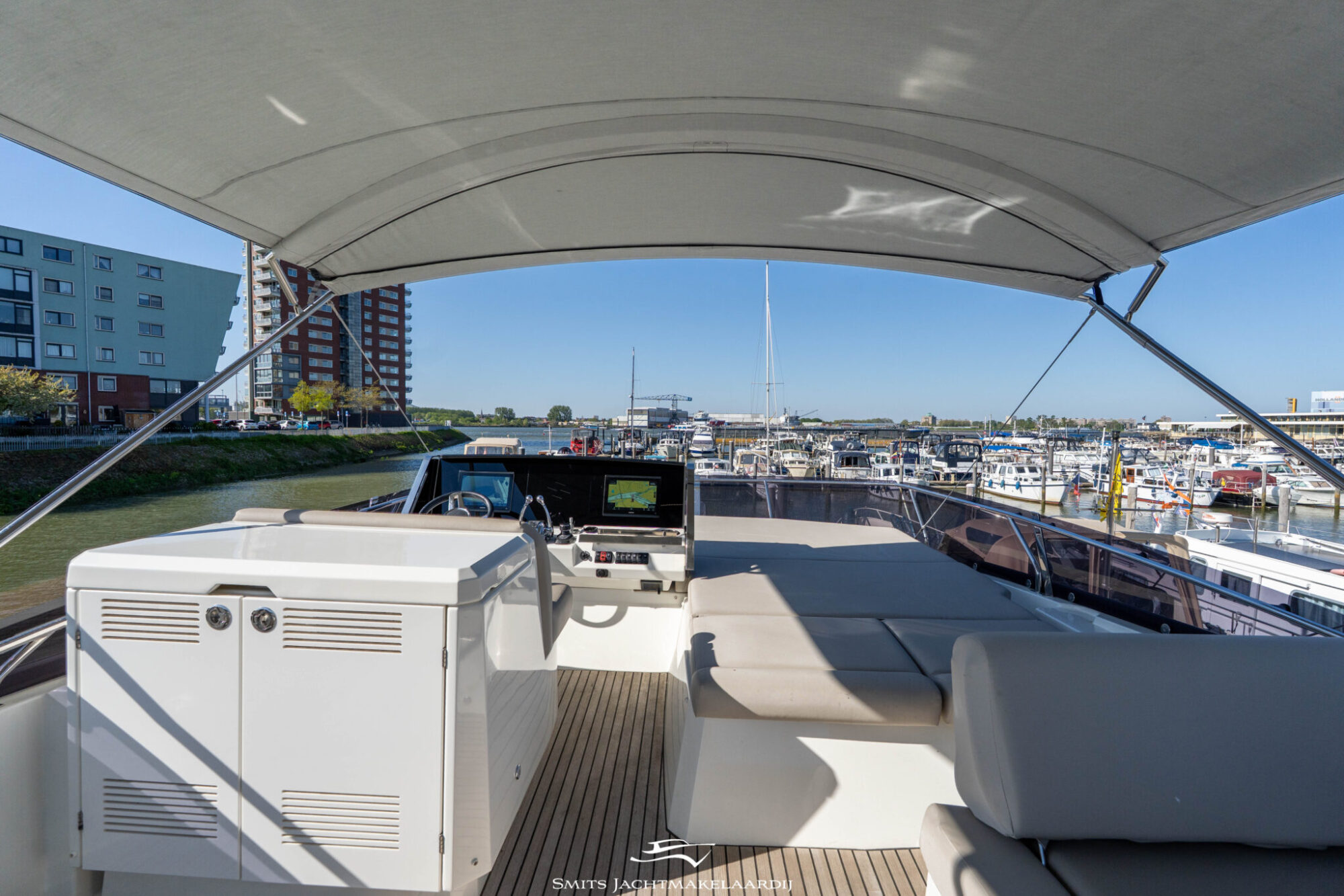 Prestige 590 Flybridge — foto 111 van 154