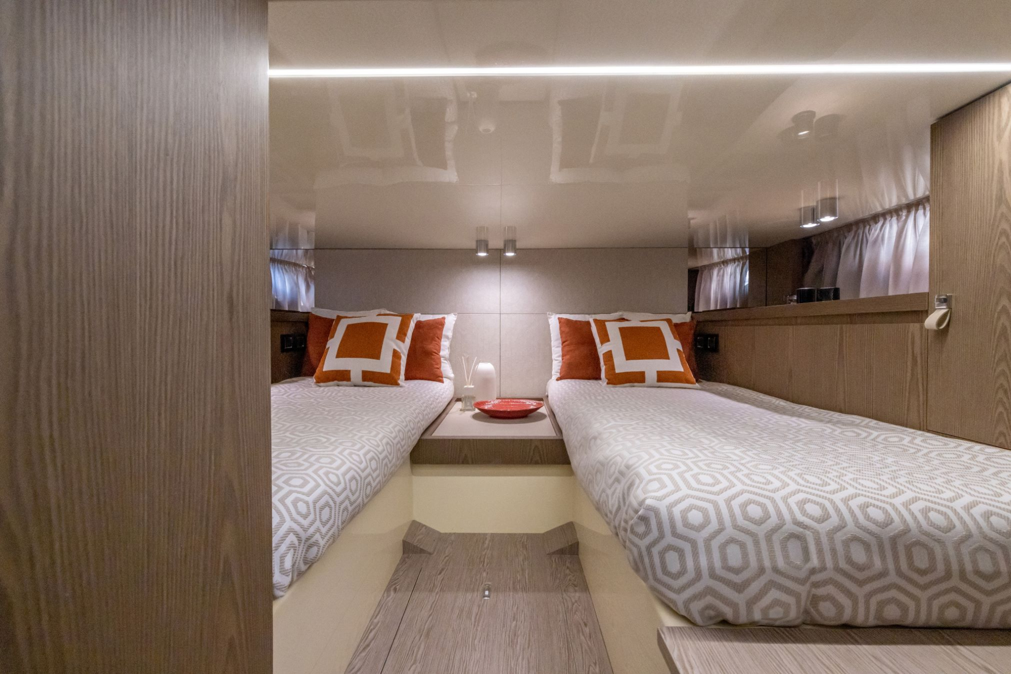 Invictus yachts Invictus 420 TT — foto 16 van 22