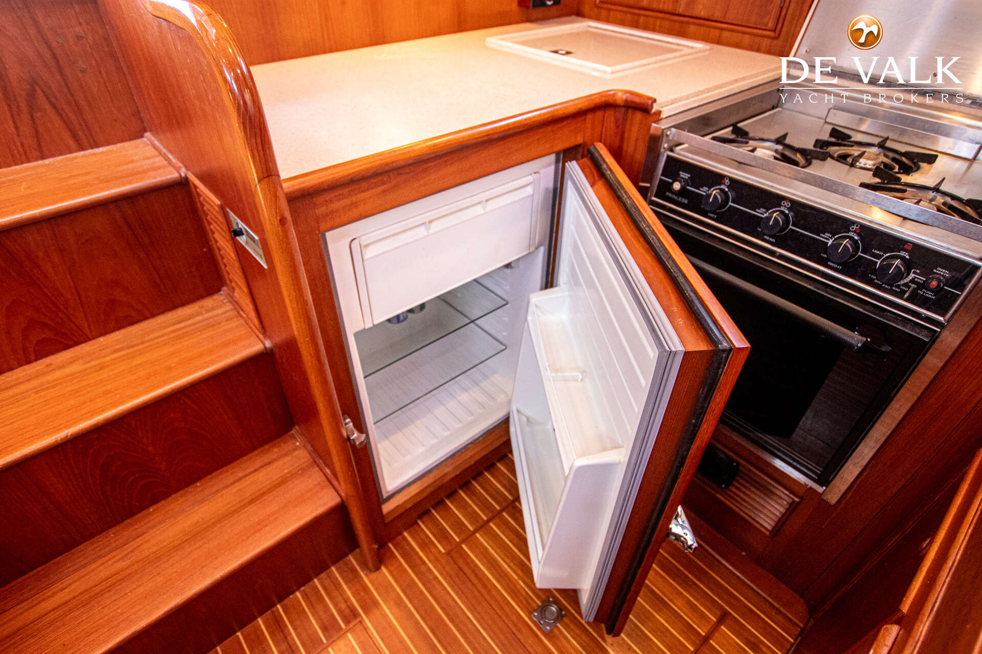 Grand Banks 38 Eastbay EX — foto 37 van 37