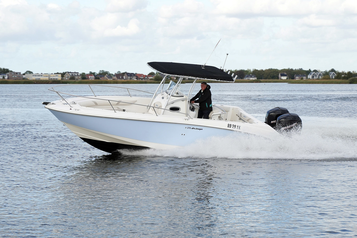 Boston Whaler 270 Outrage — foto 8 van 44