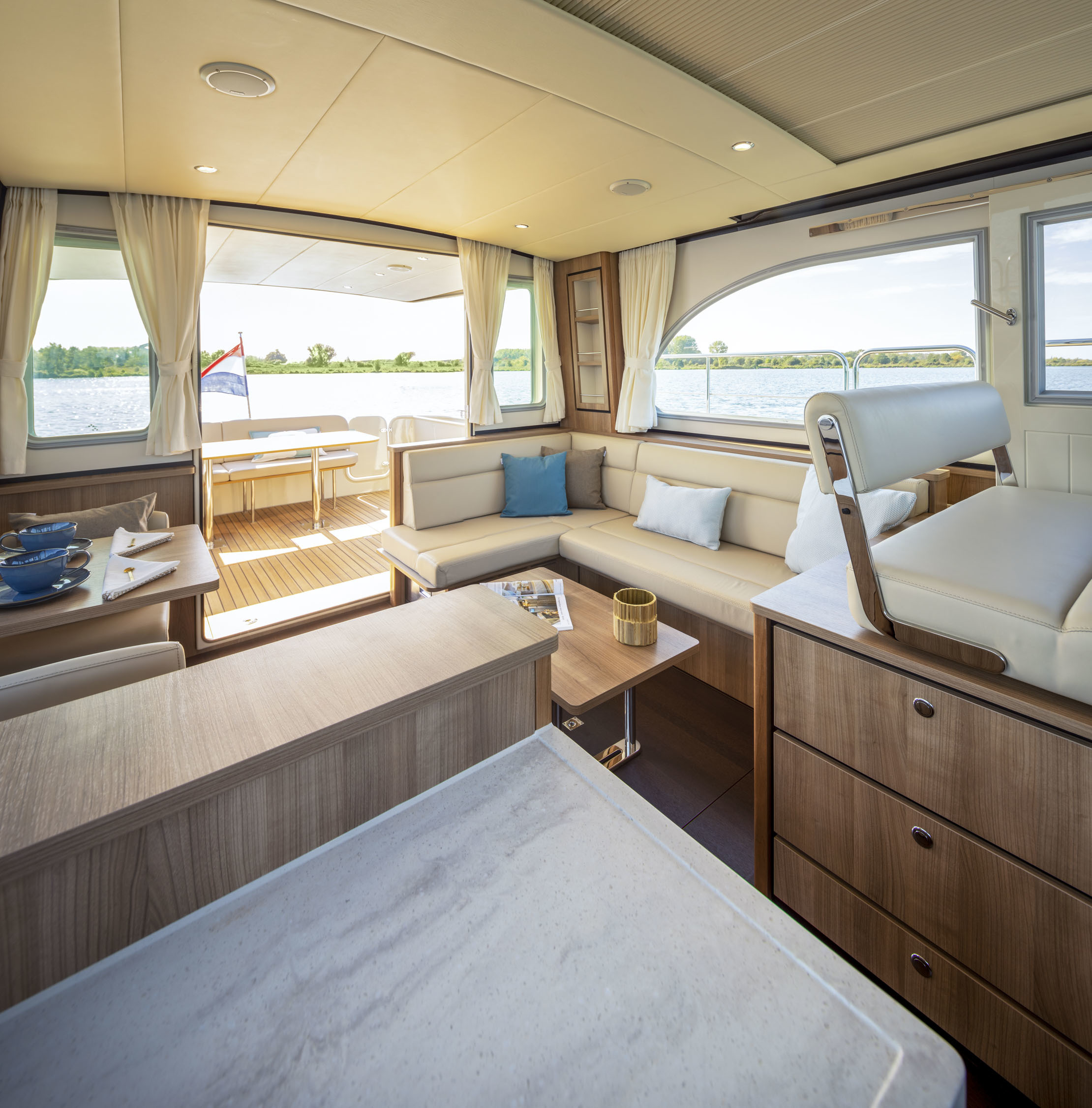 Linssen Grand Sturdy 40.0 Sedan INTERO — foto 18 van 32