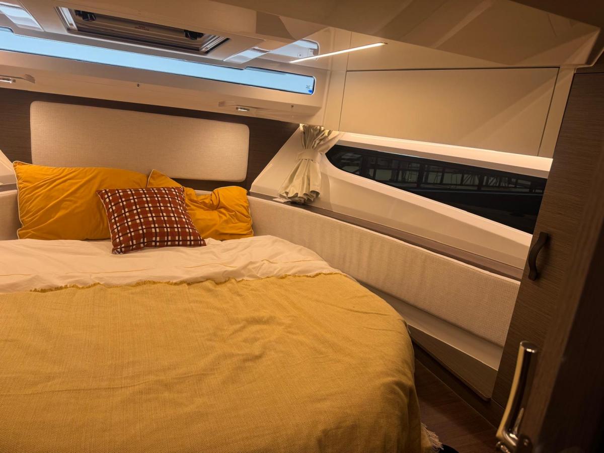 Jeanneau 1095 coupé serie 2 — foto 22 van 41