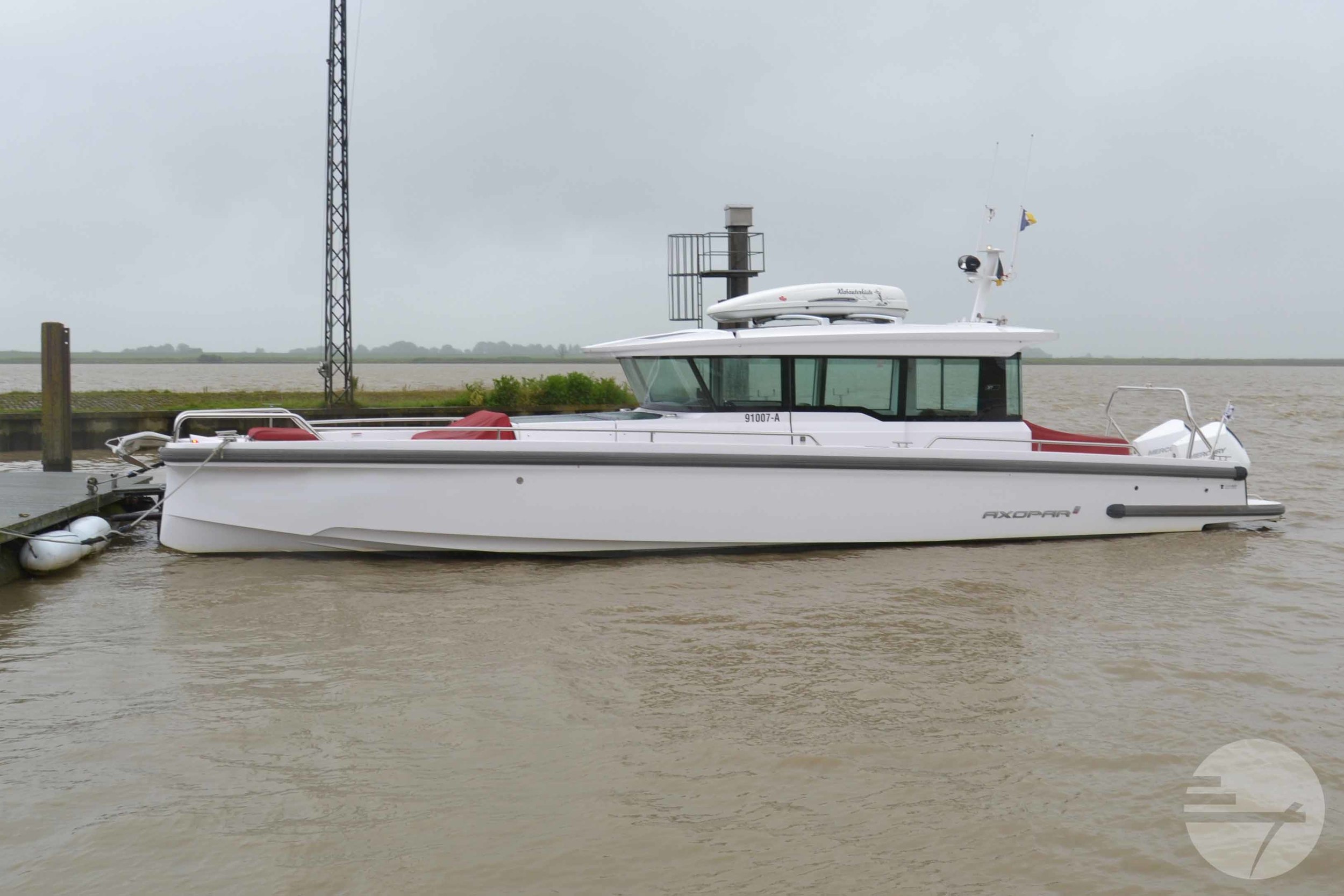 Axopar 37 XC Cross Cabin — foto 10 van 40