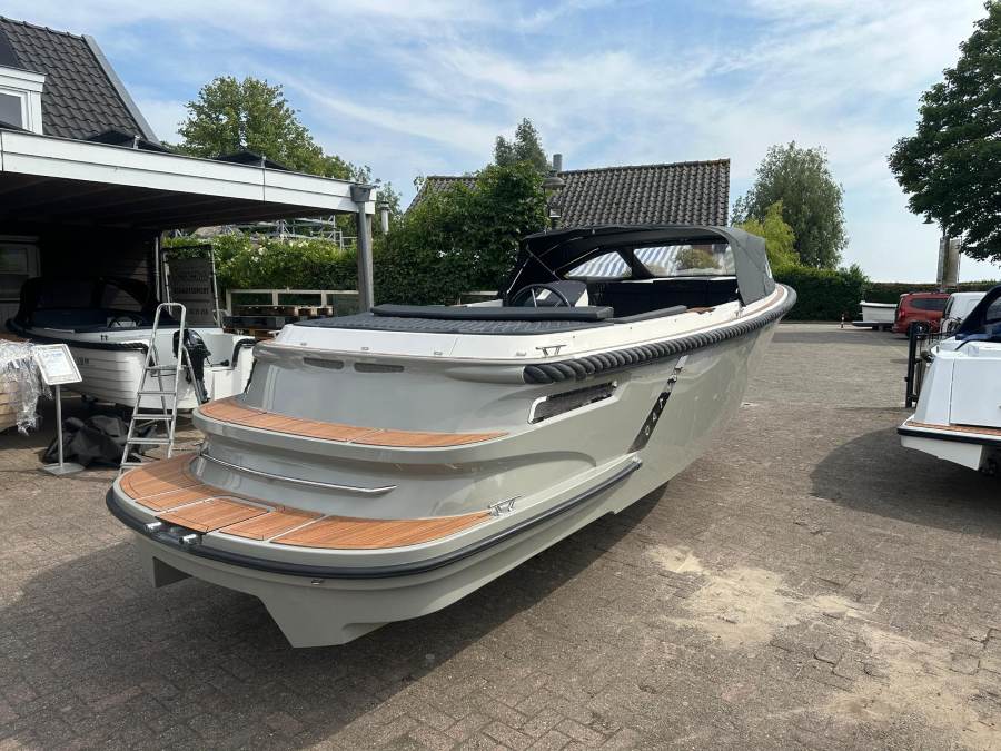 Oud huijzer 740 tender Loosdrecht — foto 2 van 9