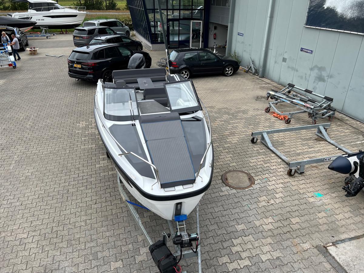 NORTHMASTER 760 CRUISER DEMO — foto 23 van 25
