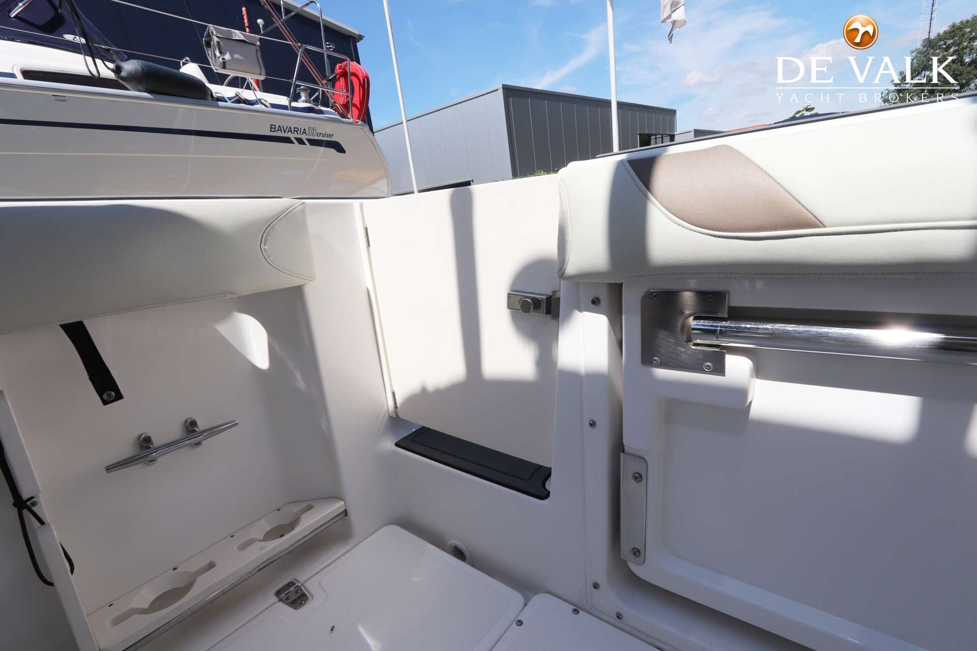 Boston Whaler 270 Outrage — foto 7 van 42