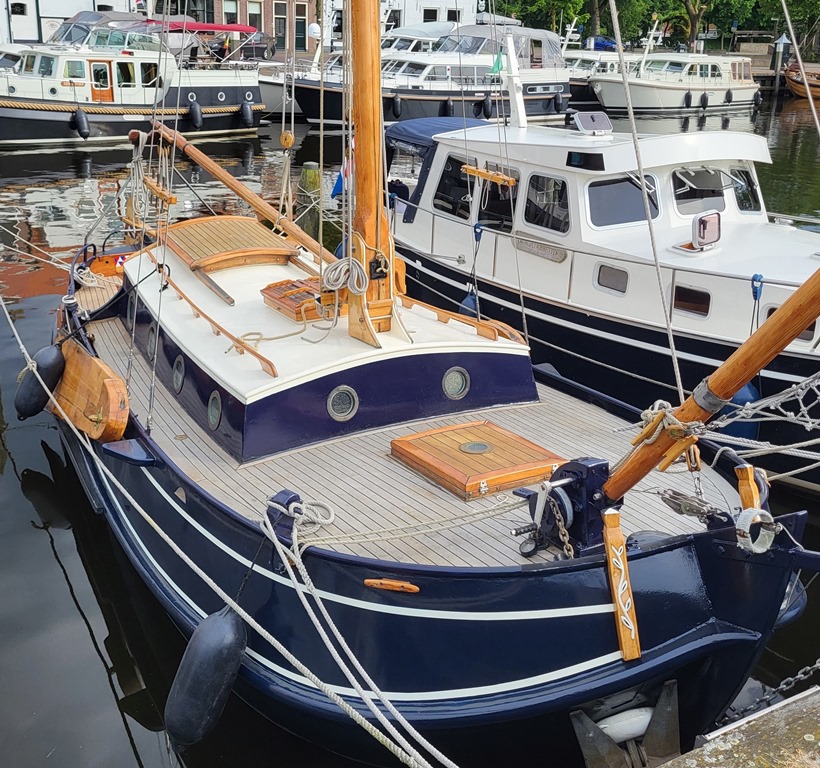 Workumer Bol 8.00m  Spiek — foto 1 van 21
