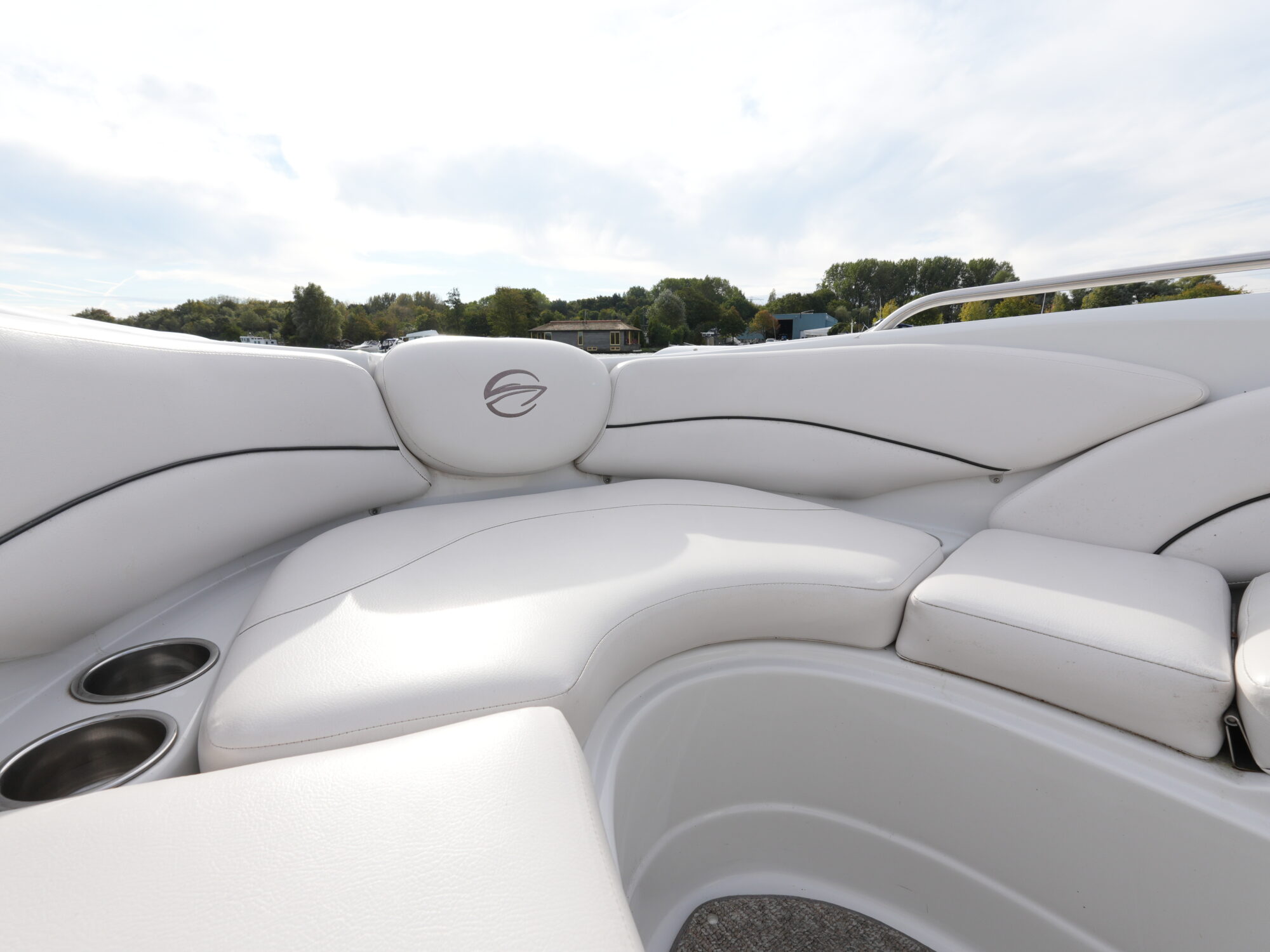 Crownline 265 SS — foto 10 van 30