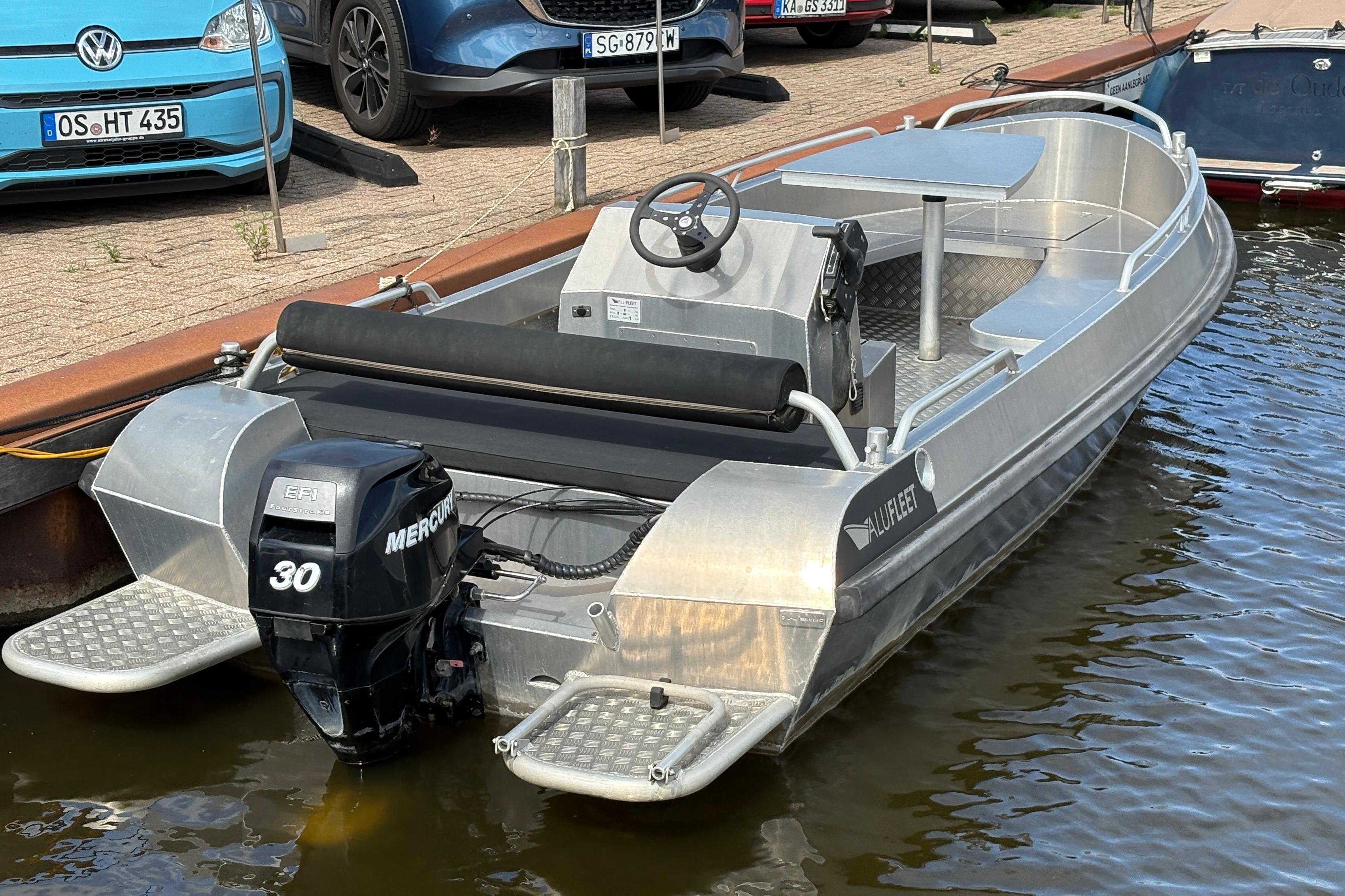 Alufleet tourer 555 — foto 18 van 20
