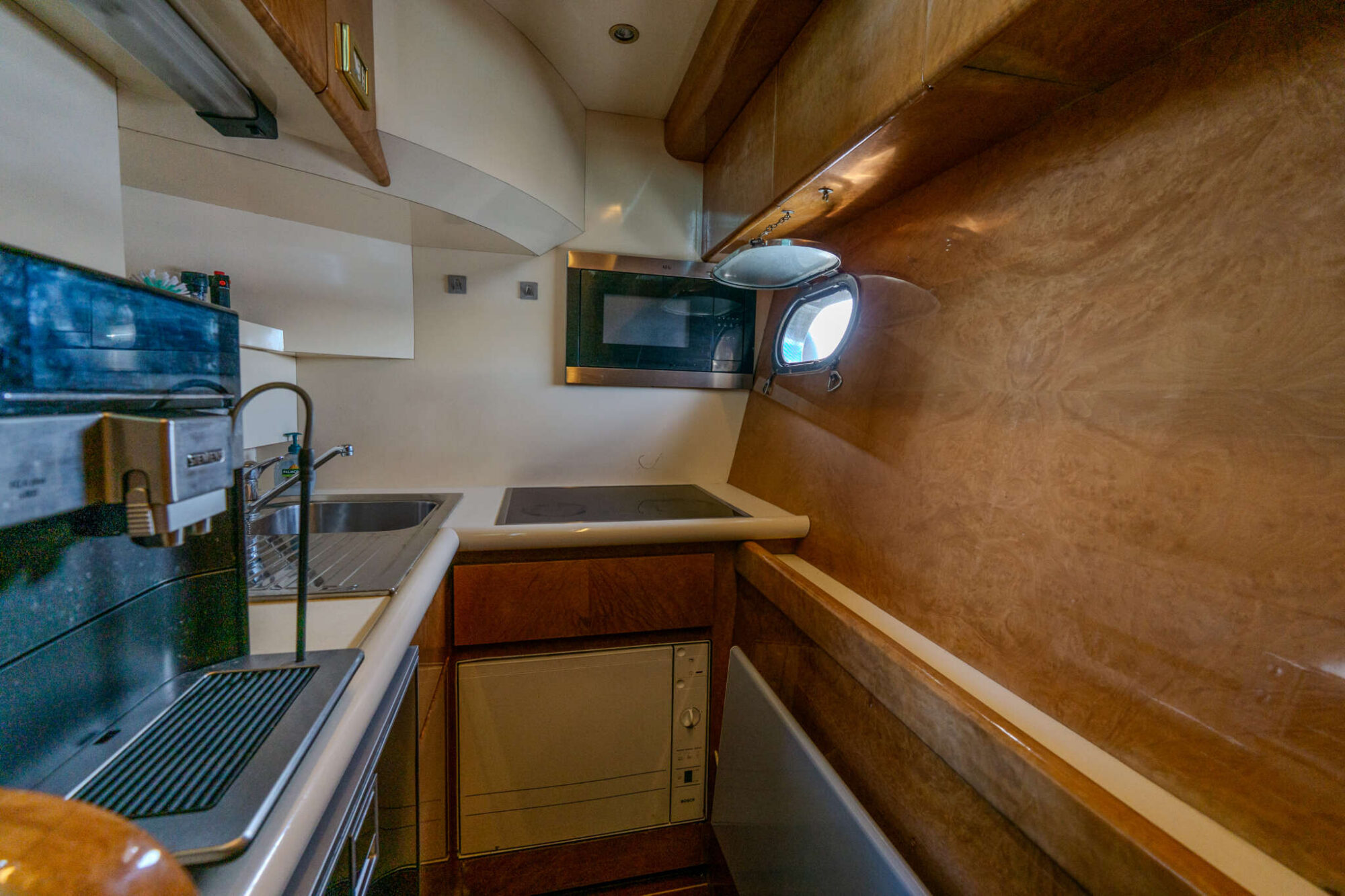 Mochi Craft 43 Flybridge — foto 17 van 69