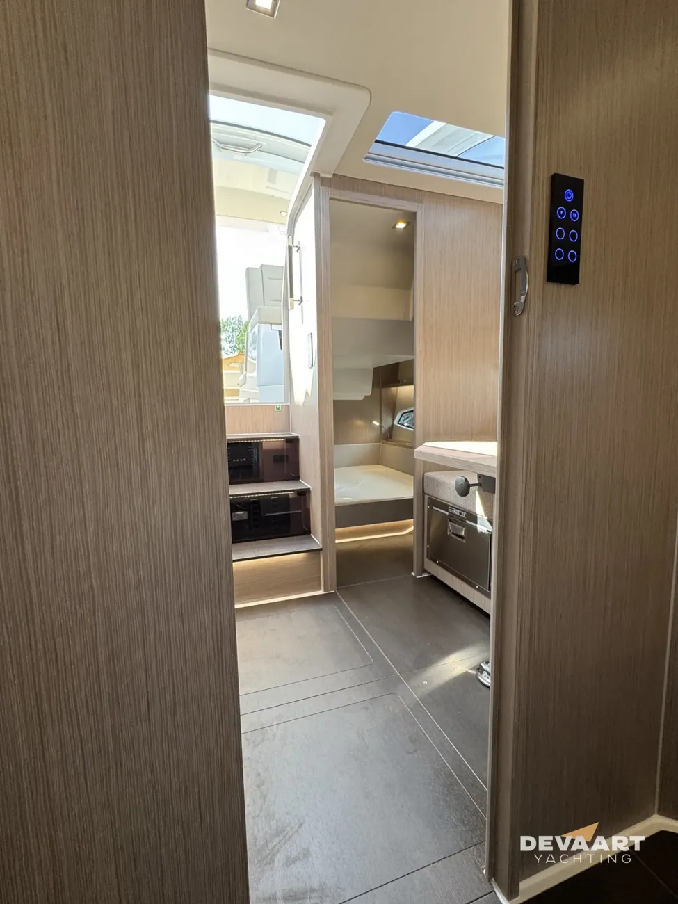 Sealine S335 — foto 18 van 32