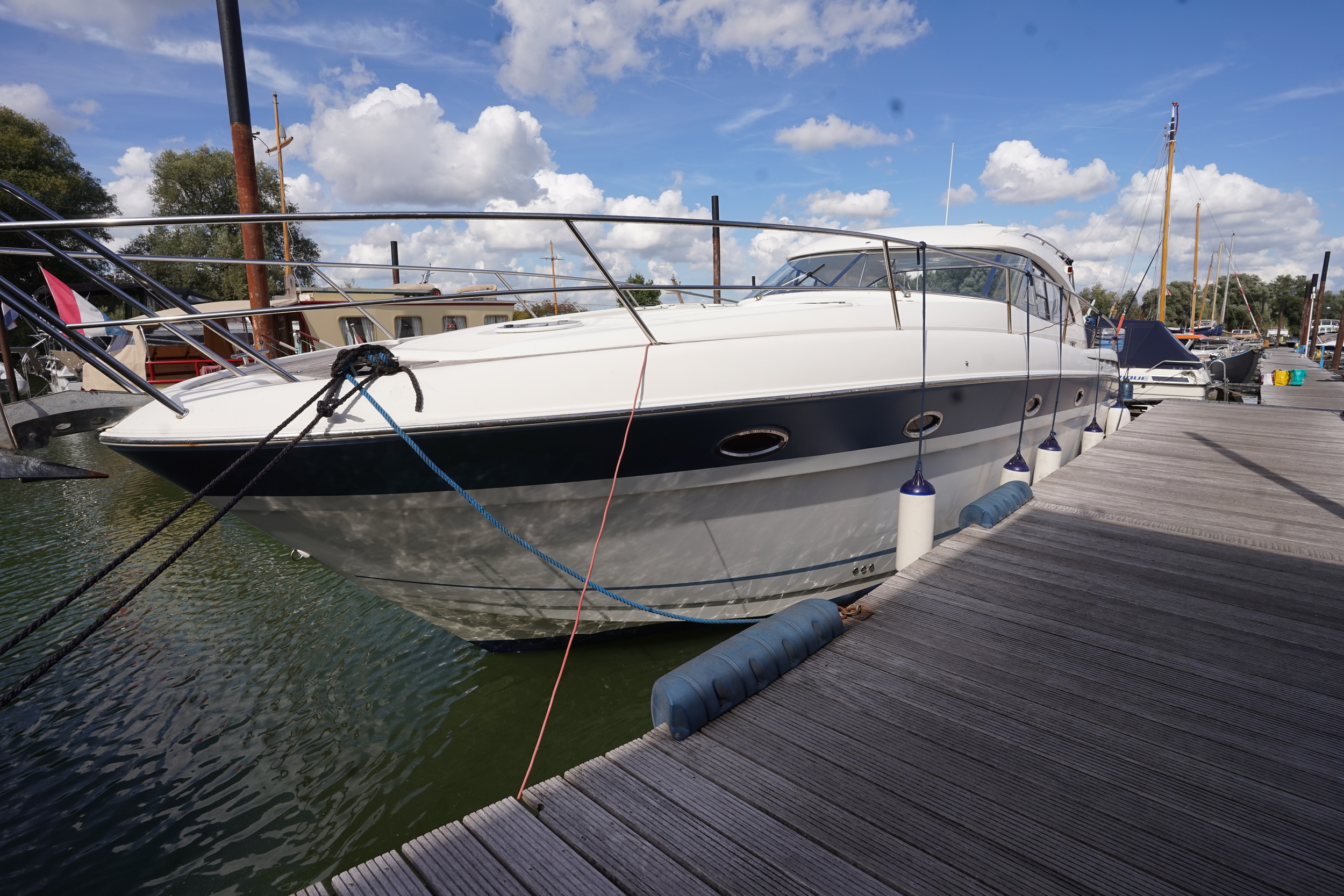 Bavaria 42 HT Sport IPS-500 - hydraulic platform — foto 34 van 42