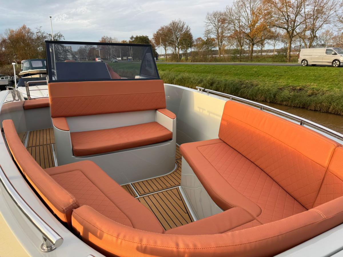 Maxima 700 Sport — foto 14 van 21