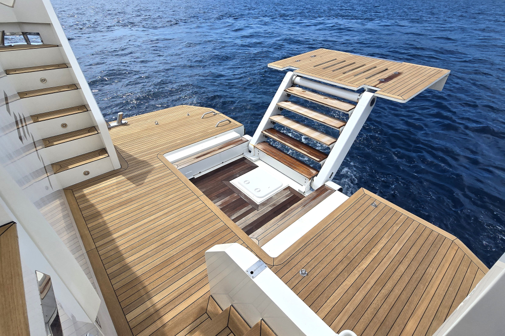 Delta Powerboats 88 Carbon — foto 5 van 75