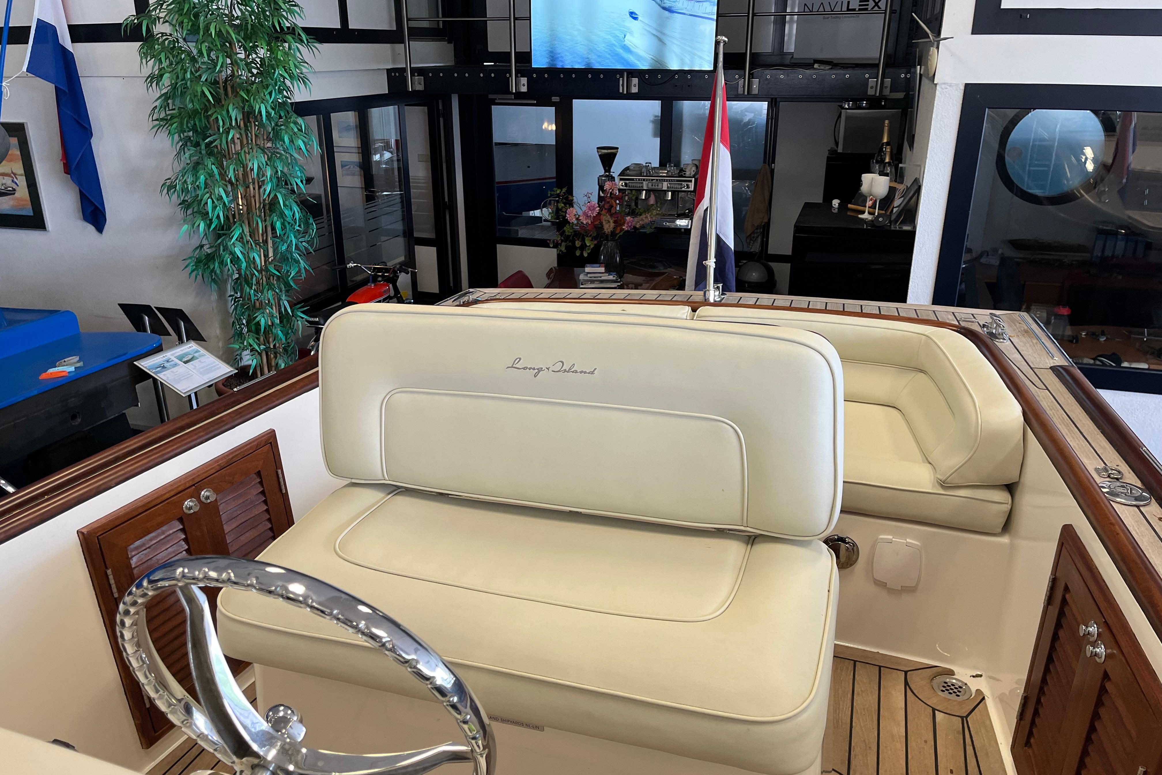 Long Island 25 Sportsman — foto 9 van 14
