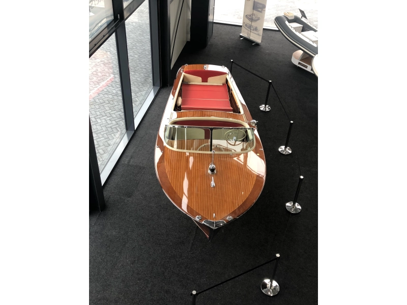 Riva Super Florida — foto 11 van 12