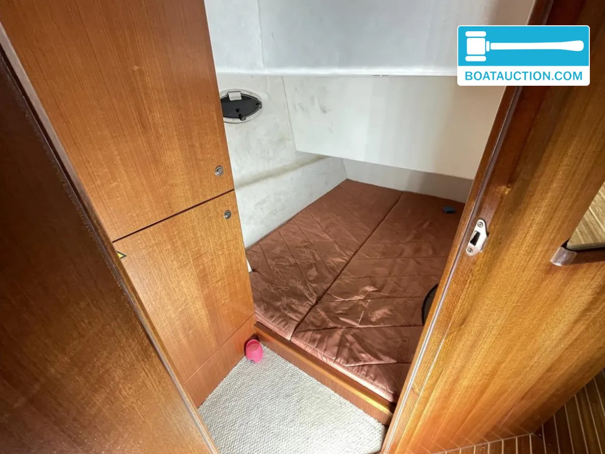 Galeon 390 FLY nu in de online veiling. — foto 29 van 35