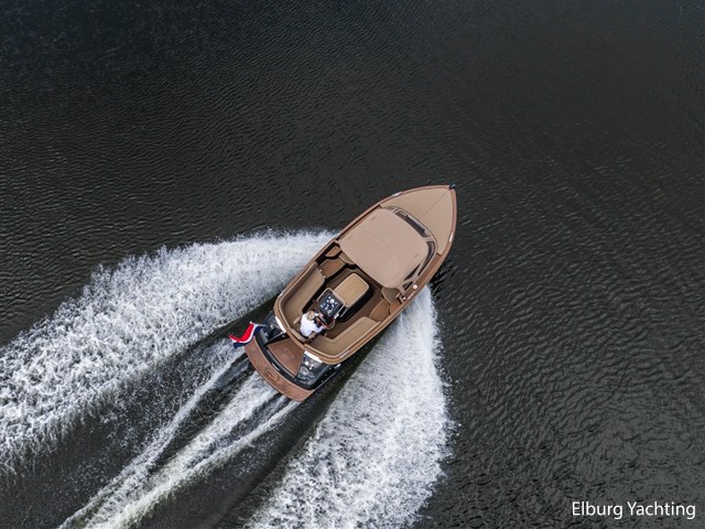 Waterspoor 717 Aviator — foto 35 van 48