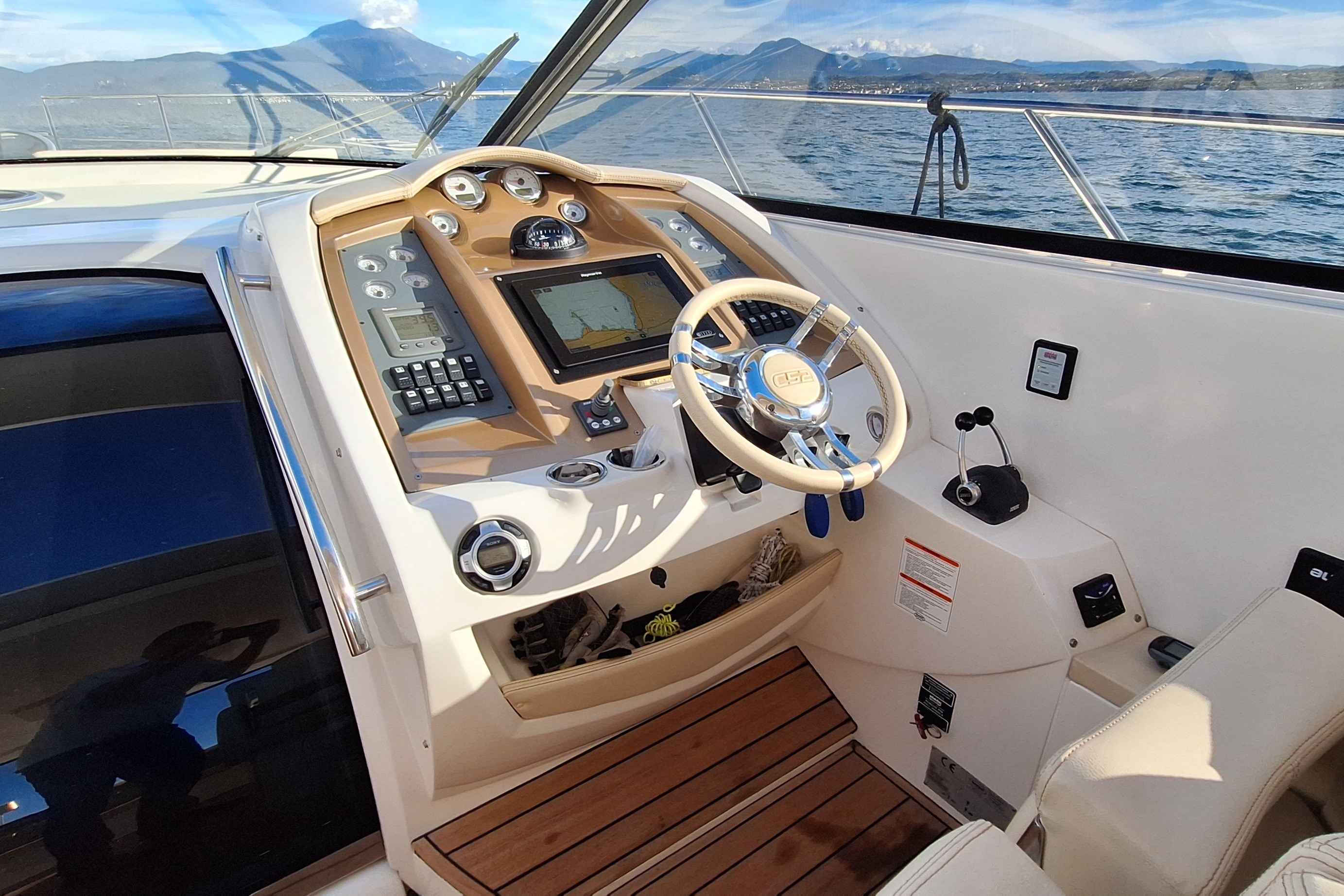 Sessa Marine C52 — foto 32 van 77