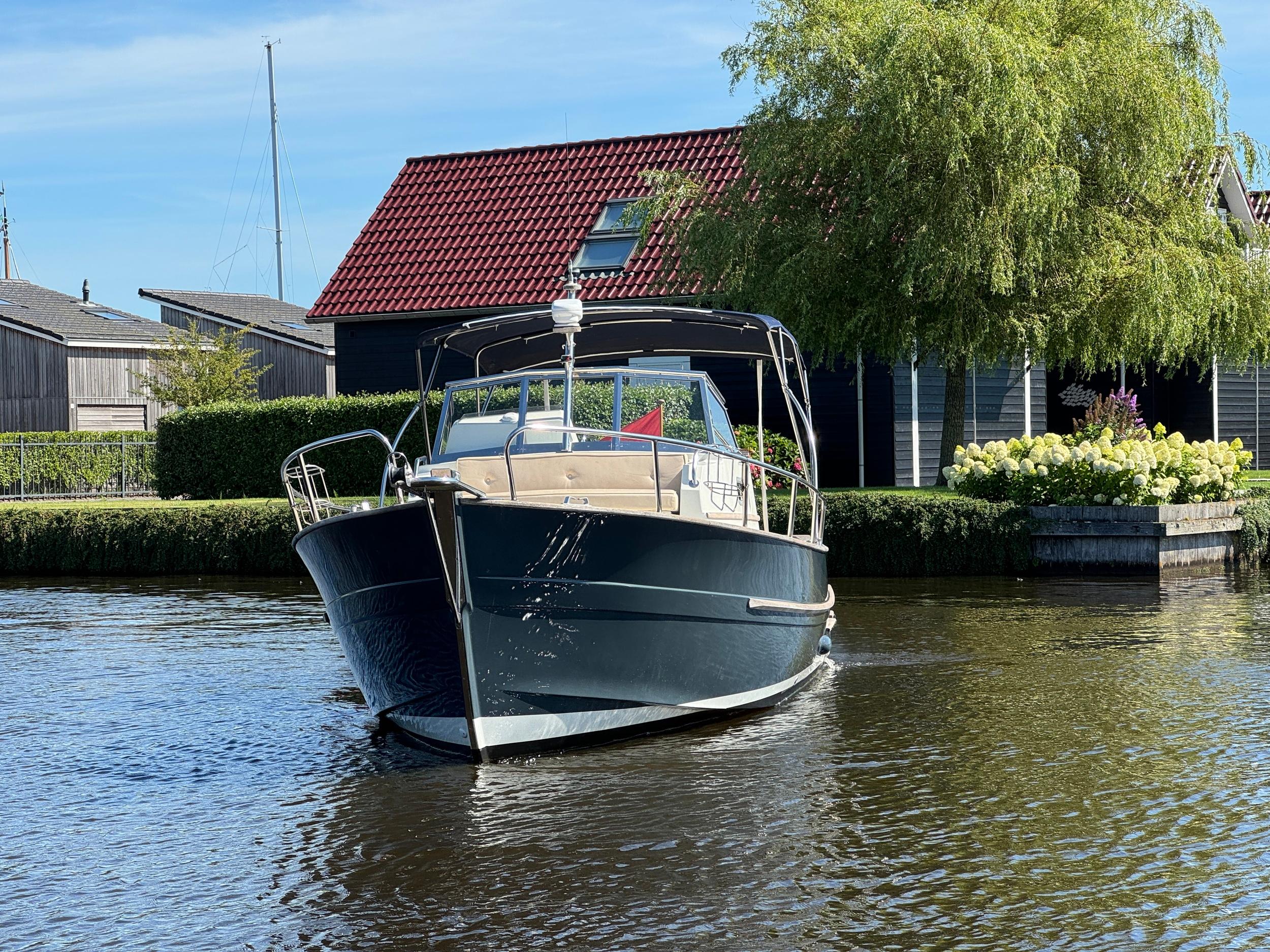 Rhea 750 open — foto 24 van 35