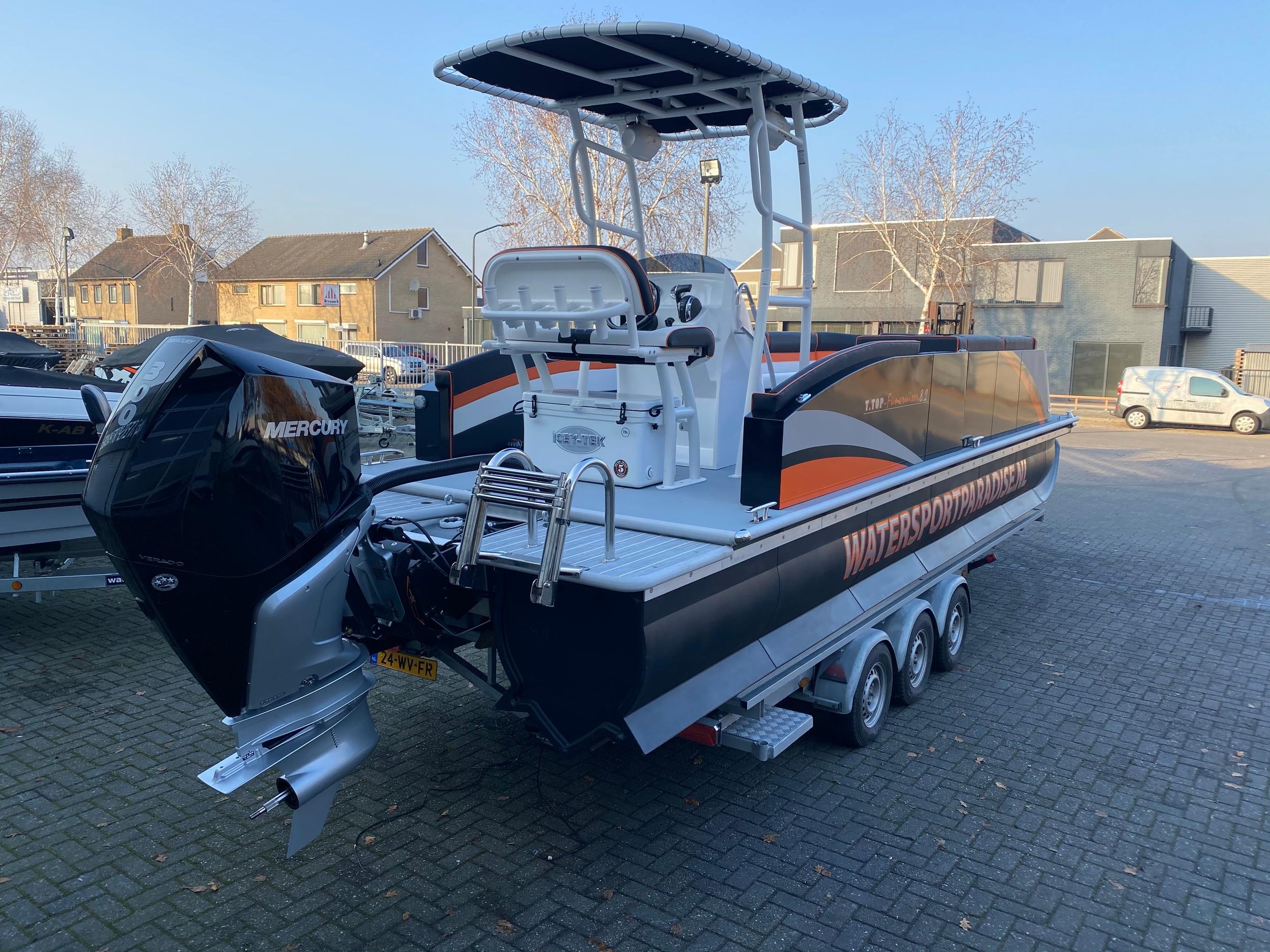 T.top Funcruiser 8.2 Verado 300 Pontoonboot — foto 41 van 42