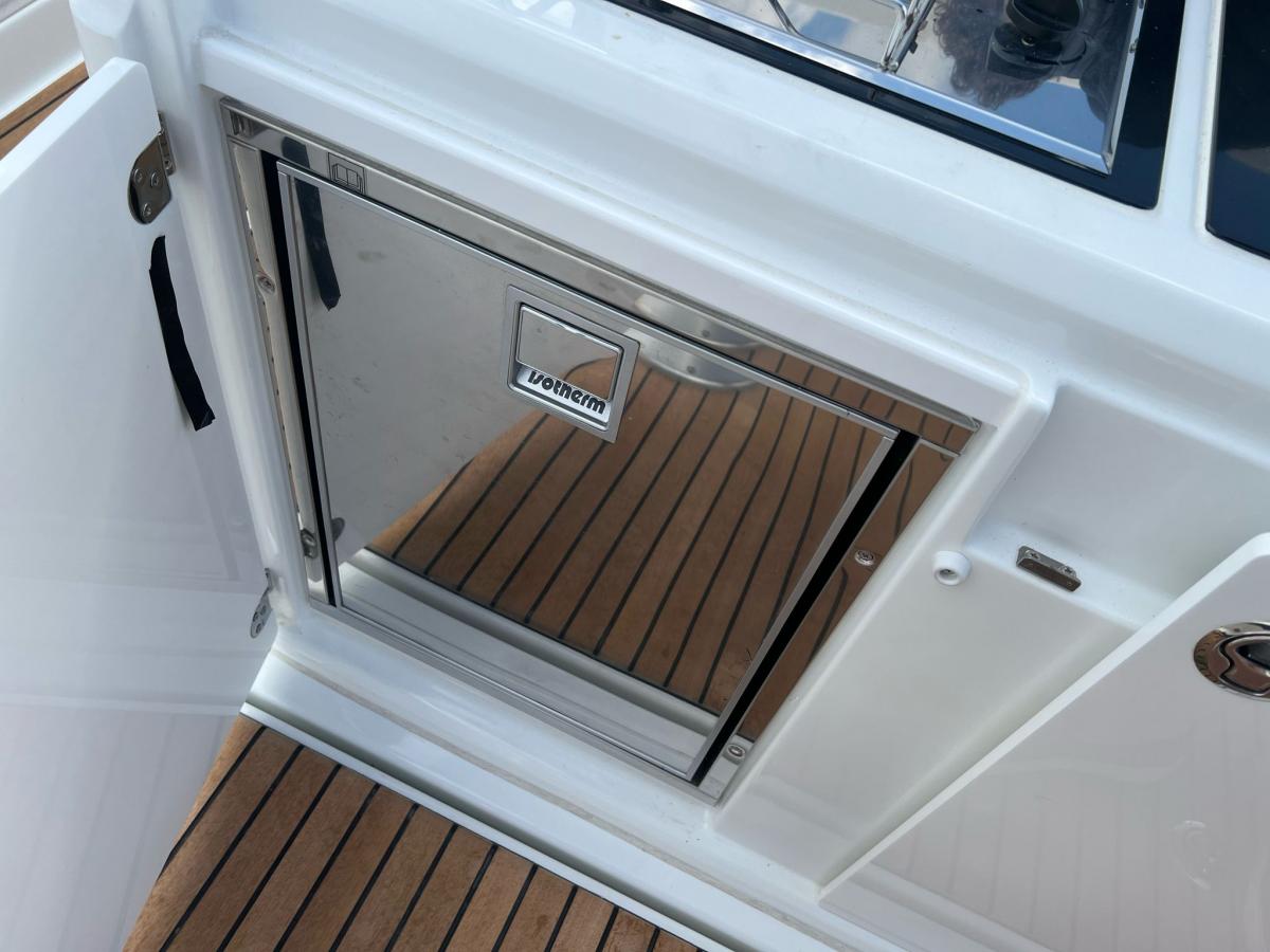 Jeanneau Cap Camarat 9.0 Center Console — foto 6 van 37