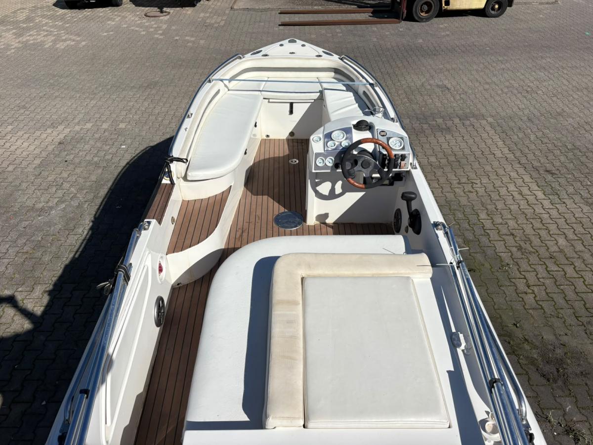 Novurania Custom Line 600 — foto 5 van 26