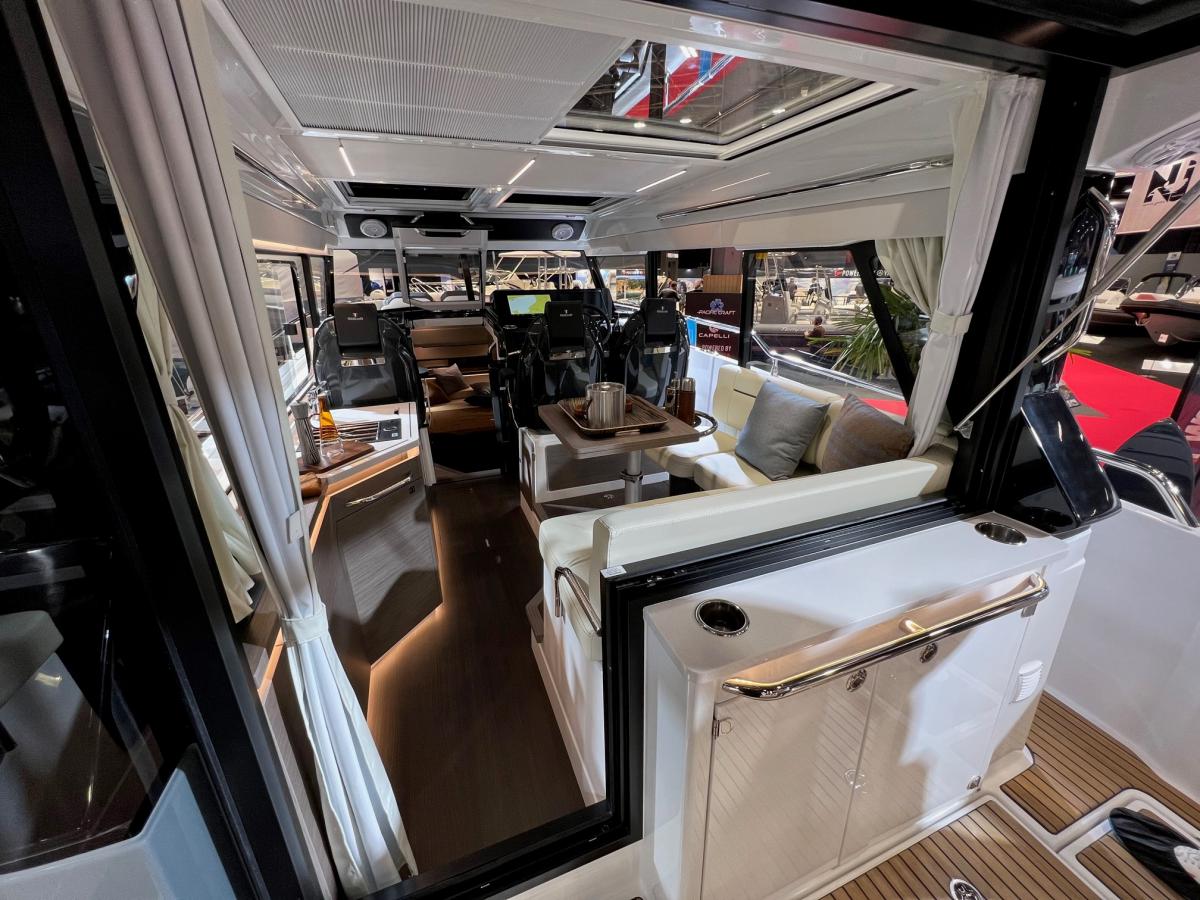 WELLCRAFT 355 Explorer — foto 9 van 25