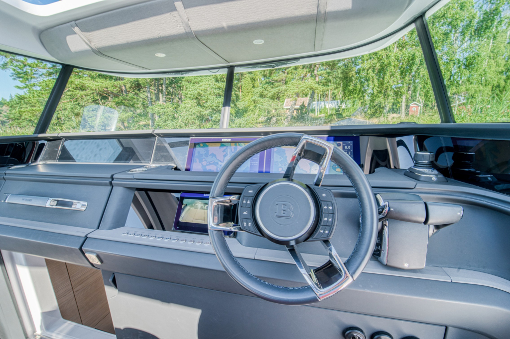 Axopar 45 Cross Cabin BRABUS — foto 7 van 23