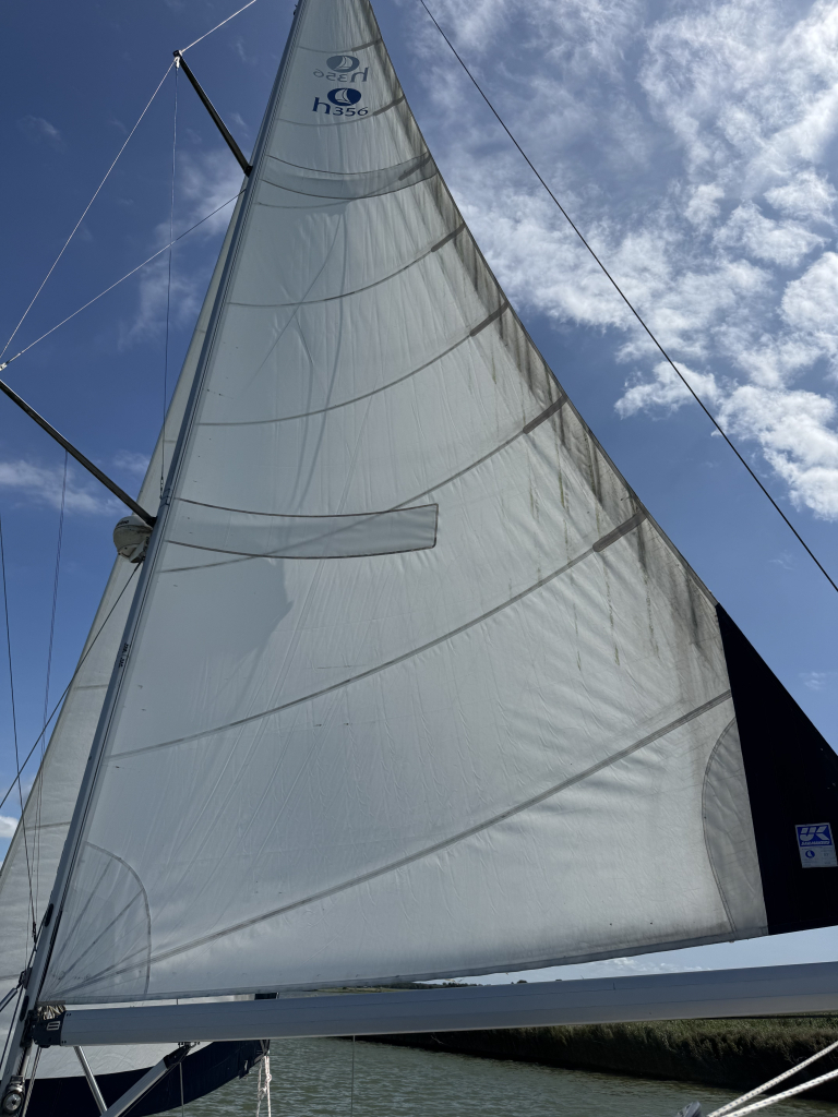 Hunter 356 — foto 54 van 72