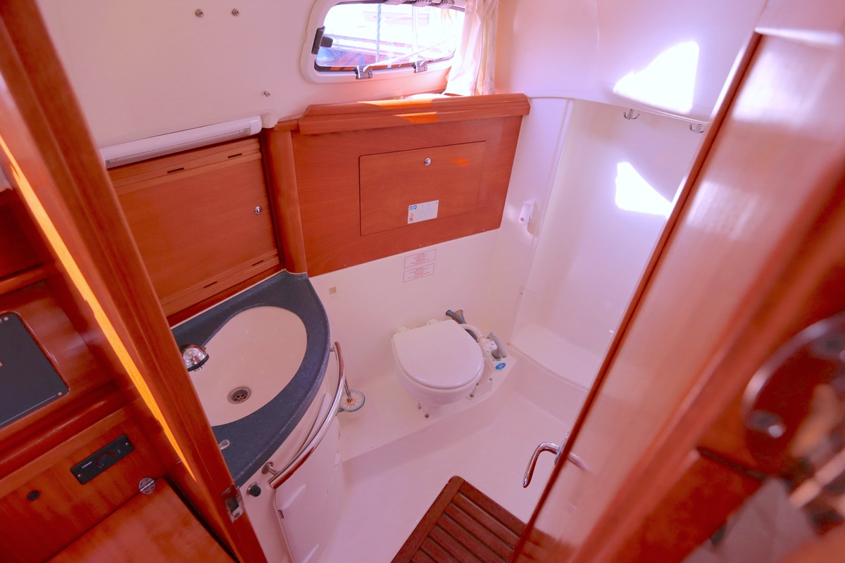 Bavaria 34 Cruiser — foto 26 van 63