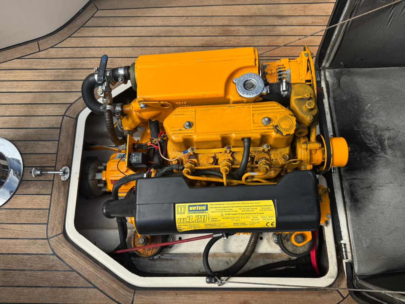 Antaris RB18 met Vetus 28 pk — foto 12 van 12