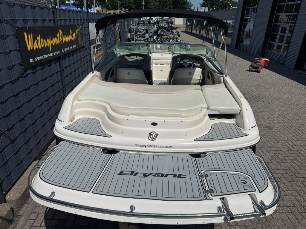 Bryant 206 Bowrider — foto 4 van 31
