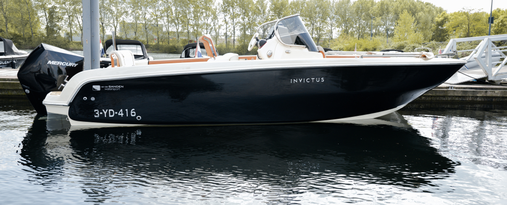  Invictus 240 fx — foto 4 van 16