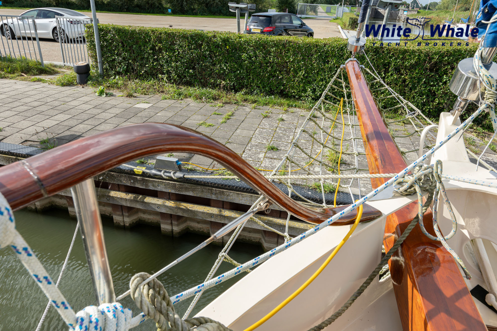 Pieter Beeldsnijder  Stagzeil schoener custom built refit — foto 37 van 87