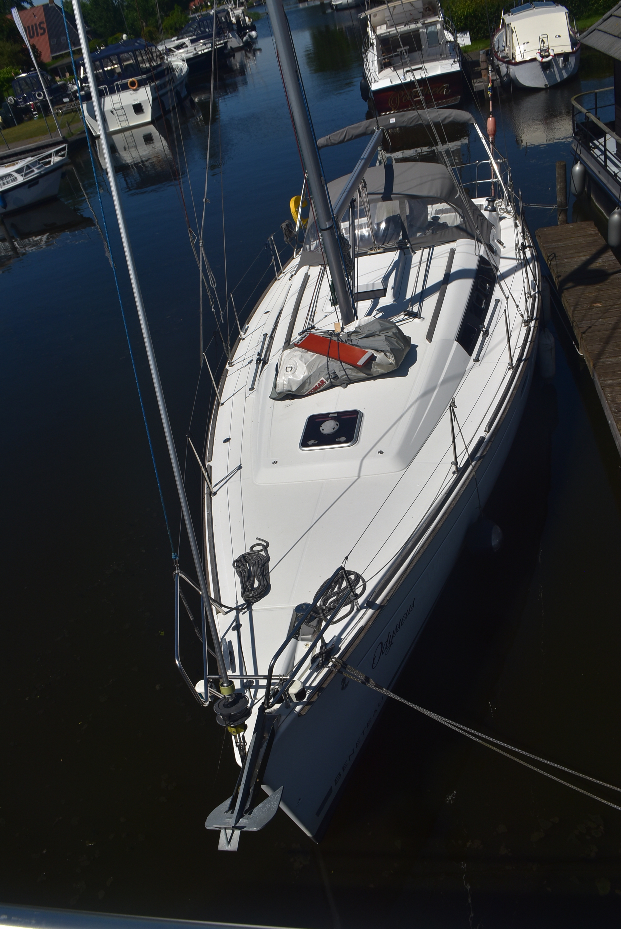 Beneteau Oceanis 37 — foto 16 van 36