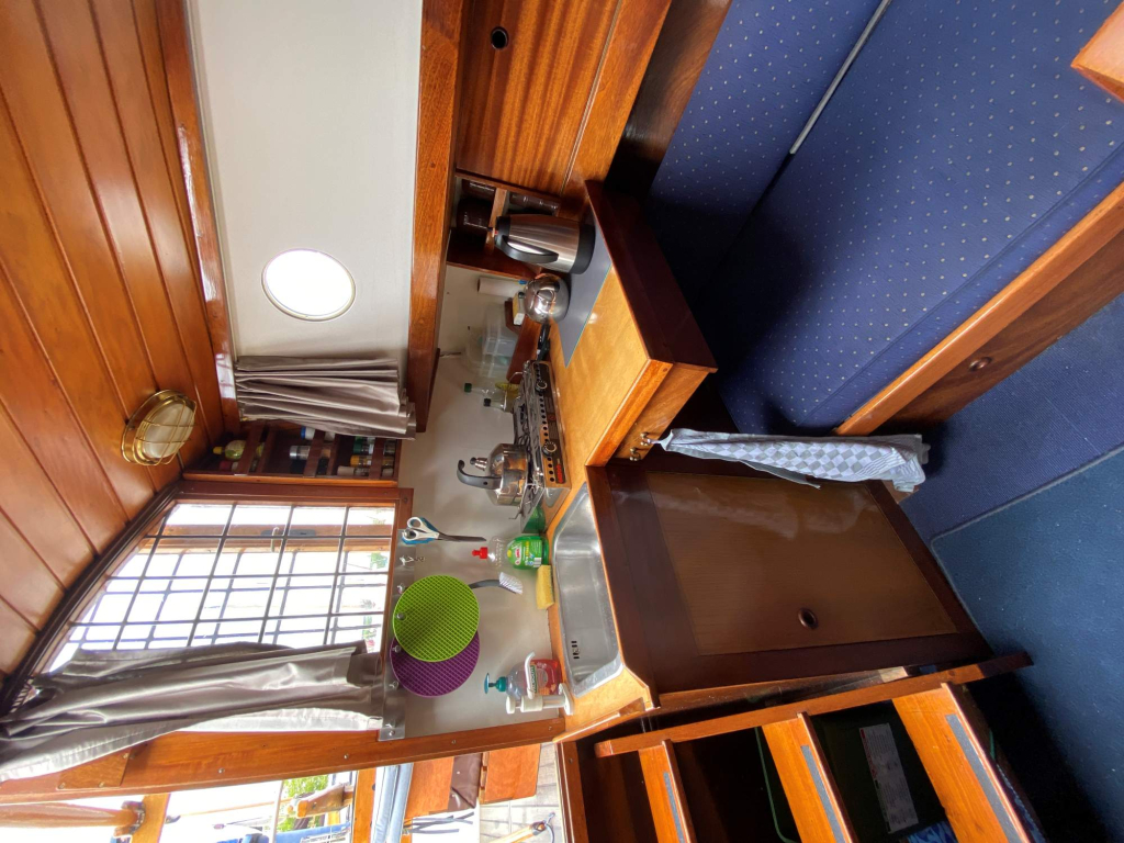 Zwarte Zwaan Vollenhovense Bol 8.50m. — foto 9 van 13