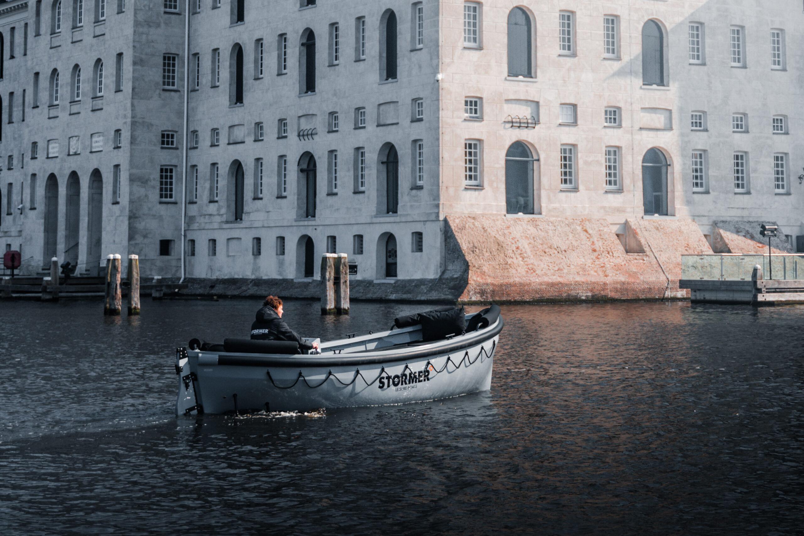 Stormer Lifeboat 60 — foto 1 van 11