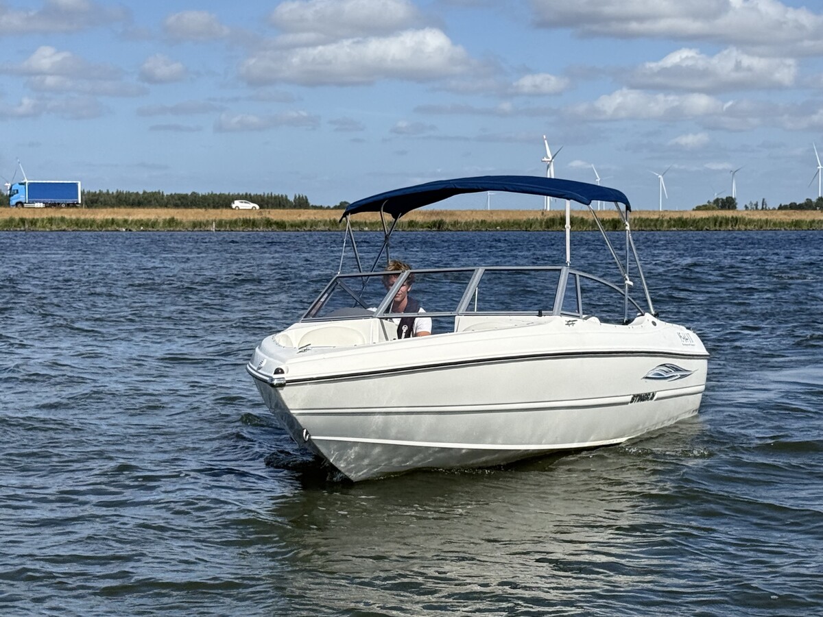 Stingray 195RX — foto 15 van 76
