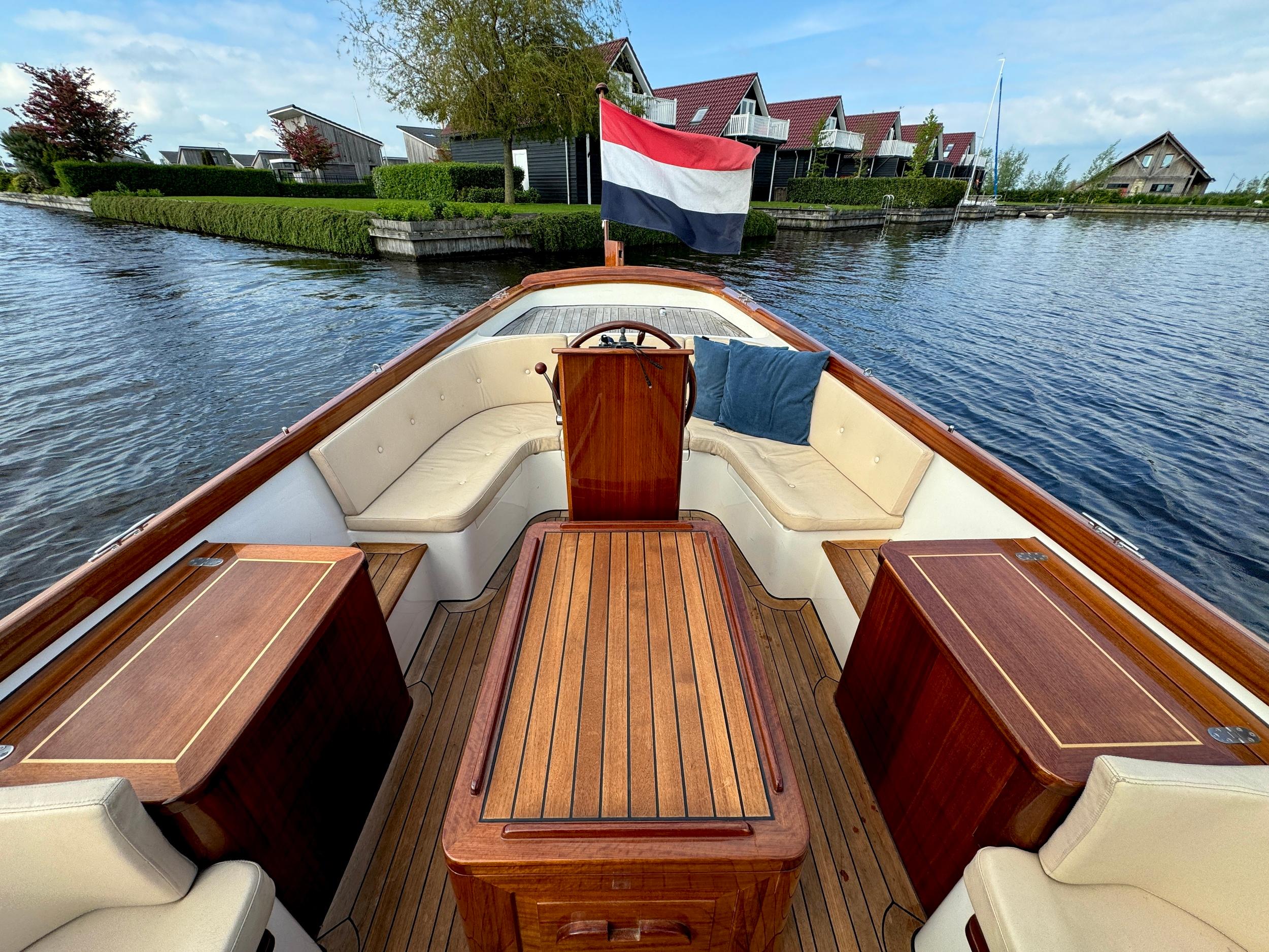 Elna 690 — foto 13 van 29