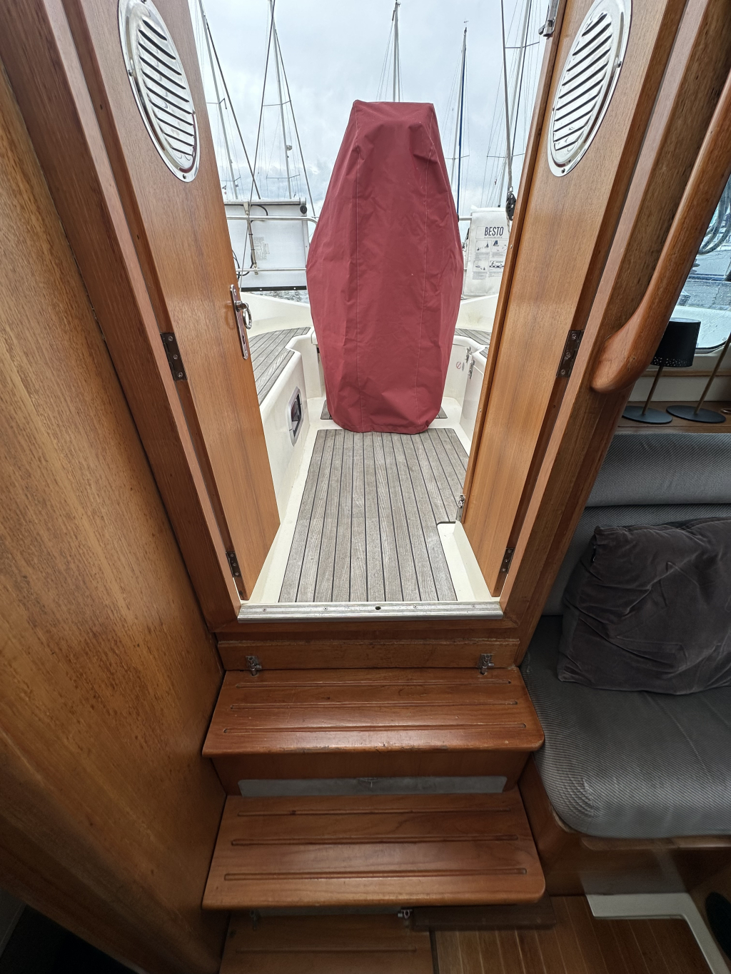 Moody  Eclipse 33 — foto 30 van 32