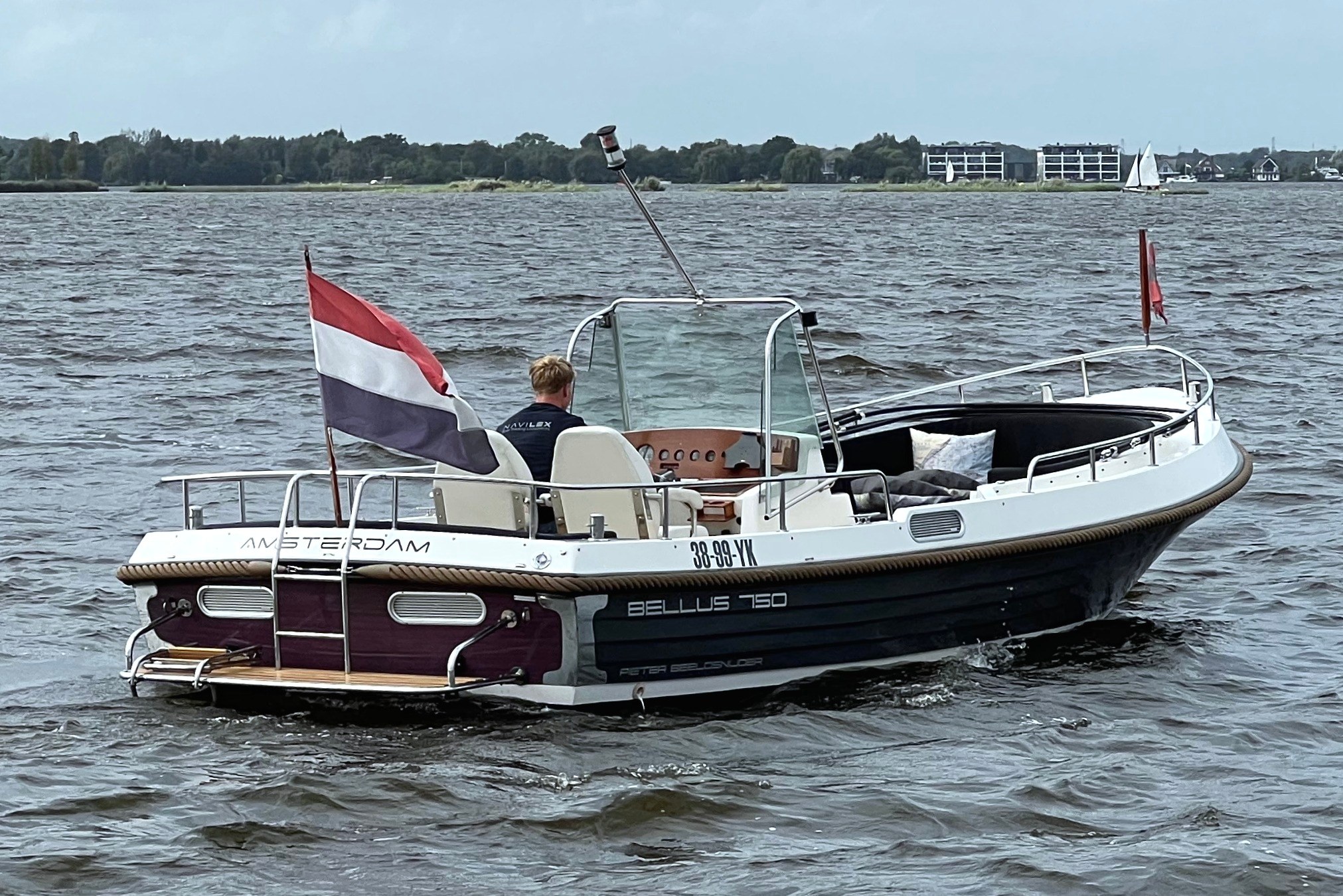 Bellus 750 — foto 6 van 27