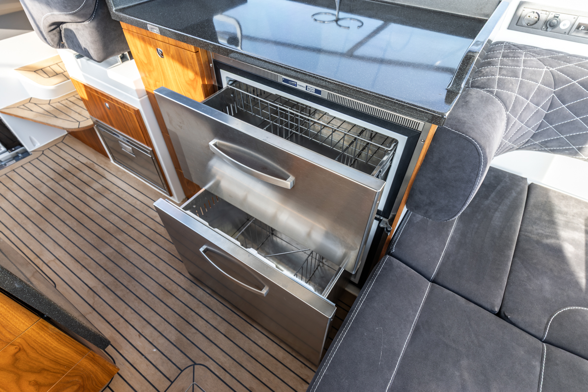 Marex 360 Cabriolet Cruiser — foto 21 van 46