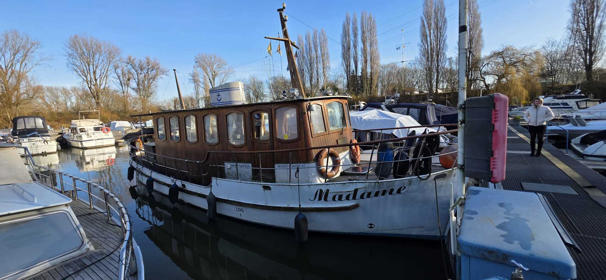 Classic Motor Yacht 14.85 — foto 1 van 15